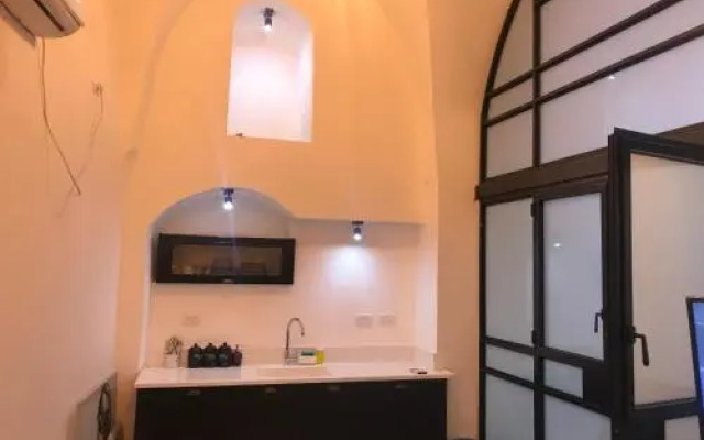 Acre Two Wells Zimmer