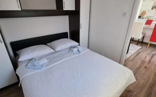 Apartments Nada & Yoya