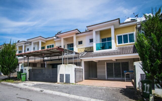Cameron Highlands Double Story (Golden Hill)