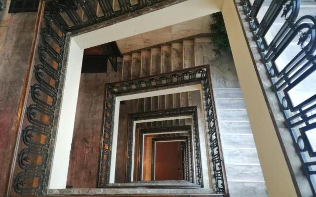 Bauhaus Astoria Hostel