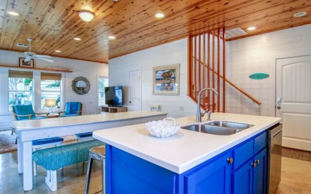 Villa Blue - 4 Br Home