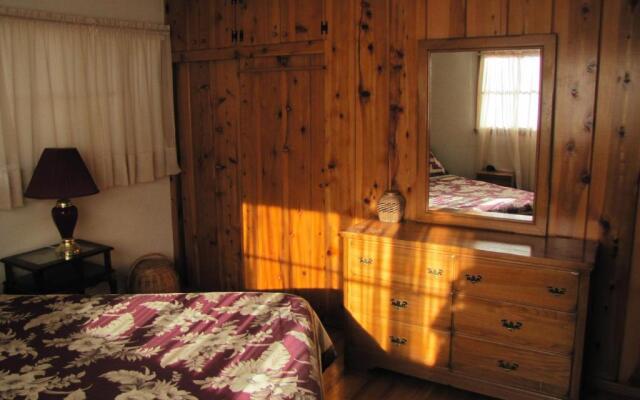 Kern Riverfront Lodge