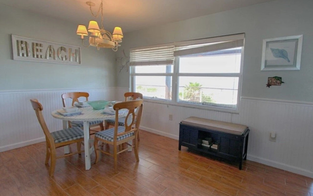 Sunshine's Hideaway by RedAwning