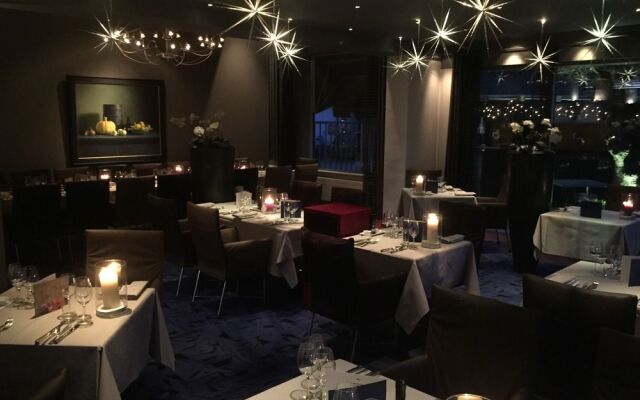 De Zon Hotel & Restaurant by Flow