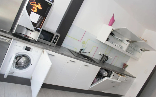 Soda Hostel & Apartments