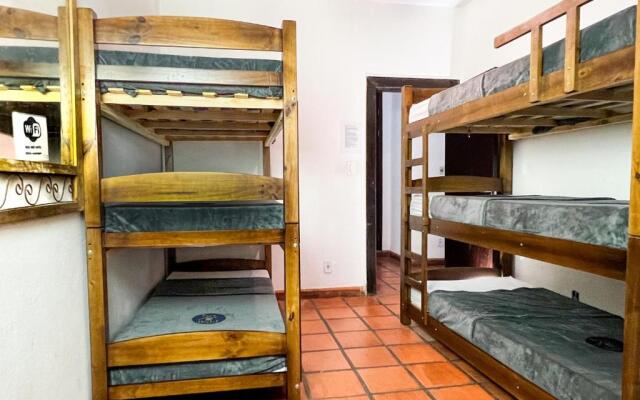 Beer Hostel Suites Privativas e Compartilhadas