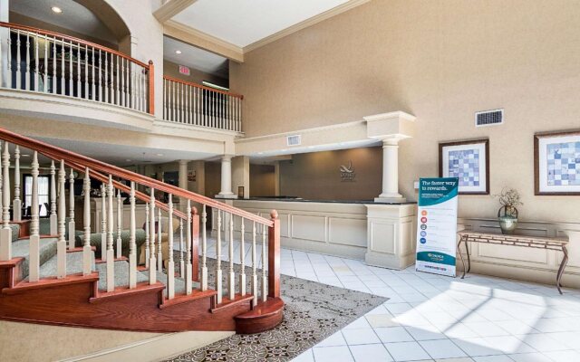 Quality Suites Sherman