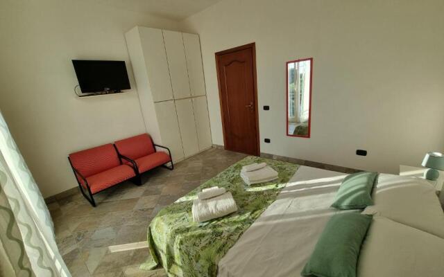 Al Vecchio Carrubo - Lovely 2-rooms house & patio