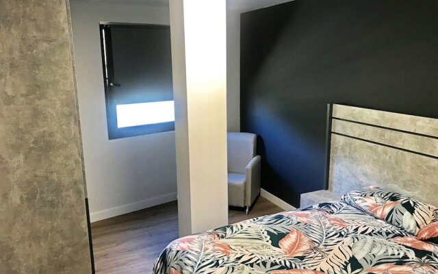 Apartmentos Santander Maliaño Suites 3000