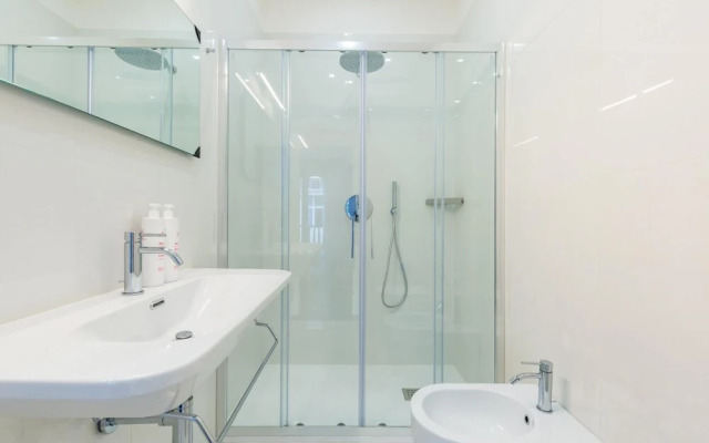 Piazza Municipio Blue Apartment by Wonderful Italy