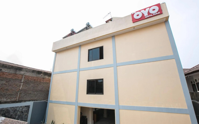 Super OYO Capital O 133 Griya Ciaji