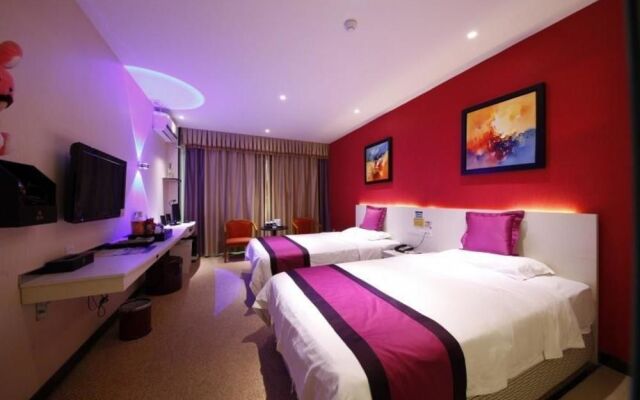 Hechi Shuntai Hotel