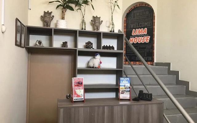Lima House - Hostel