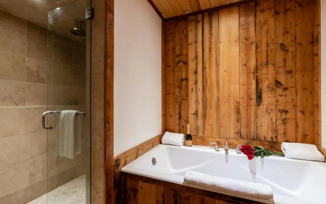 Rainbow Ranch Lodge