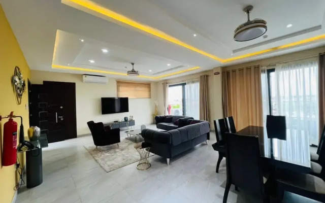 Uda Apartment