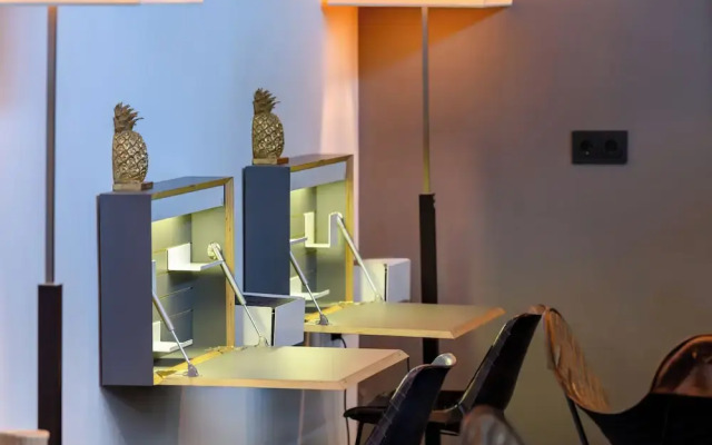 SleepinRoomz Boutique Hotel