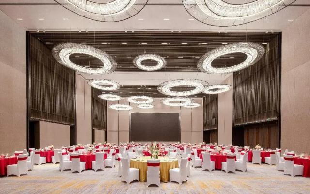 Crowne Plaza Qingdao Jinshui by IHG