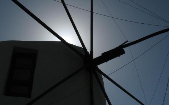 Milos Vaos Windmill