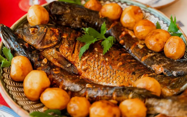 5 Chirpici - Small Traditional Resort