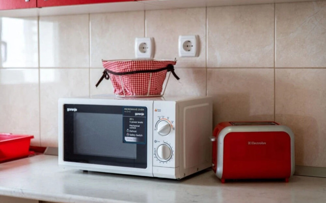 Nada- sea View - A2 - Crveni