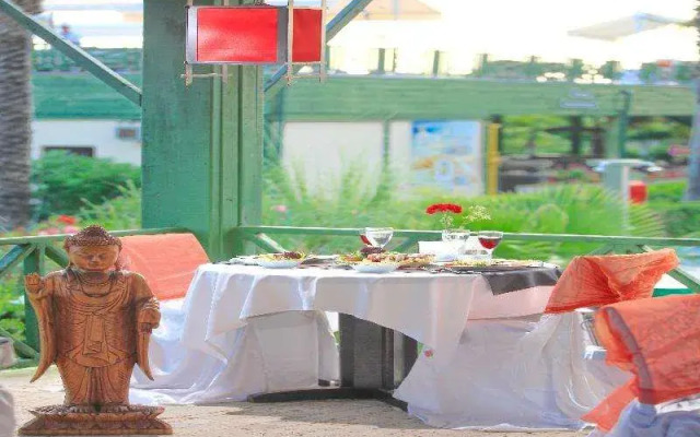 Lyra Resort & Spa