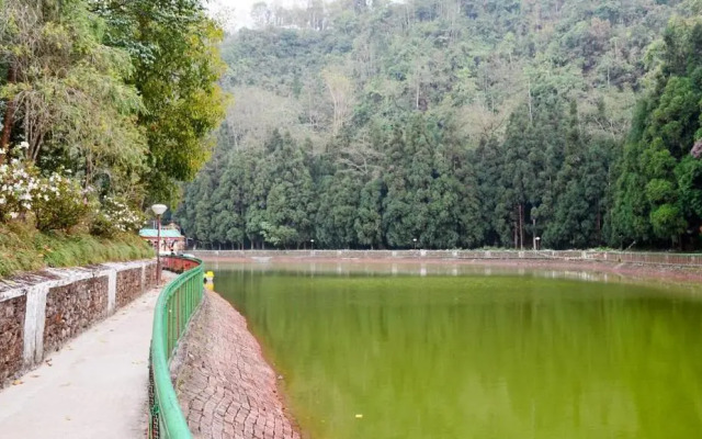 Oyo 26867 Hotel Silk Route Station