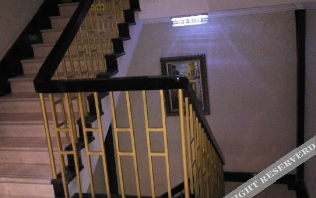 Shanghai Xingui Home Hotel (Qingpu Xincheng Subway Station)