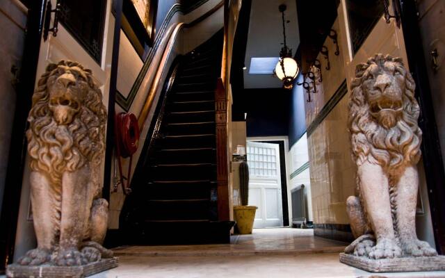 Private Mansions