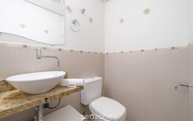 Apto 3 qts c/ suíte e churrasq. próx praias EGV302