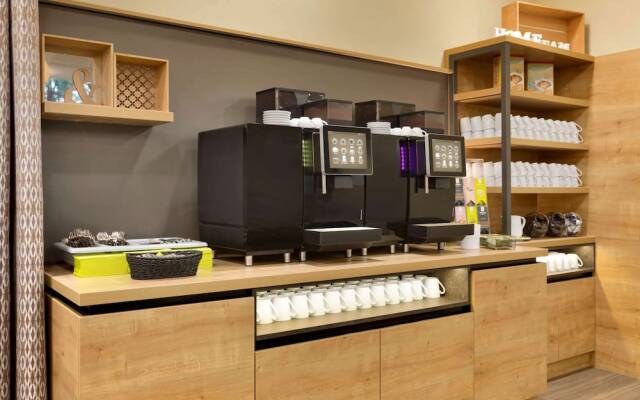 Super 8 By Wyndham Freiburg