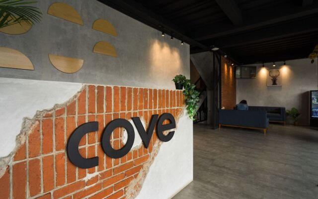 Cove W Suites