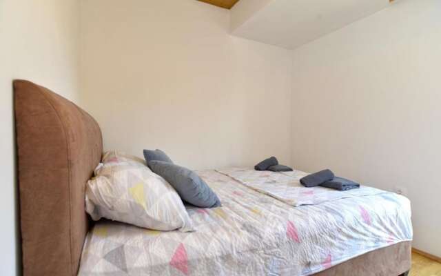 Apartments Maro