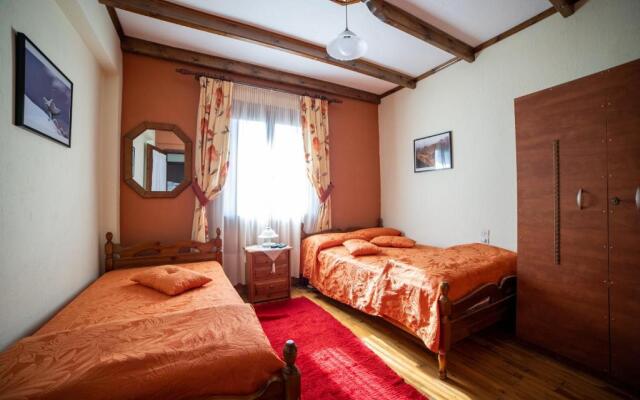 Mprizis Rooms