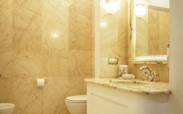 Walk to Milano Duomo