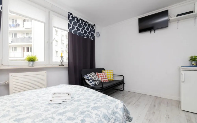 Solec Studio Center River