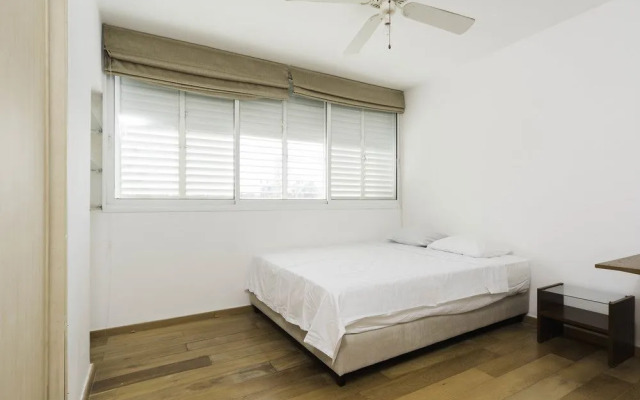 Sea N' Rent - Kdoshei Ha'Shoa