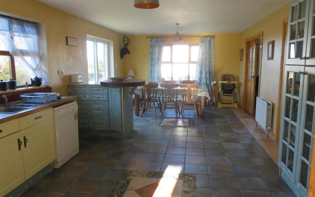 BunkHouse - Letterfrack Farm