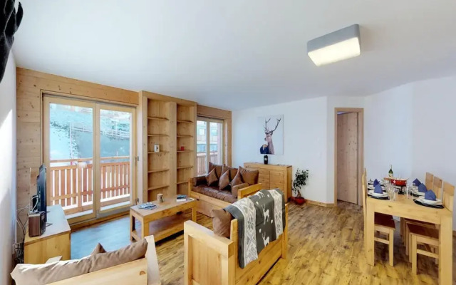 Pleasant Apartment With View