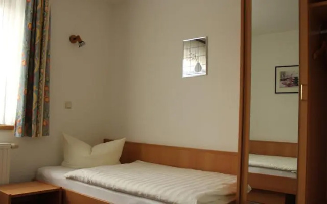 Gästehaus Zum Felsenkeller Steigerthal