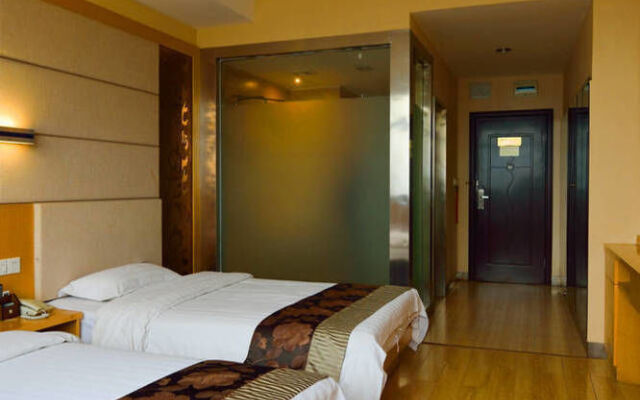 Xianning Jia Yuan Business Hotel