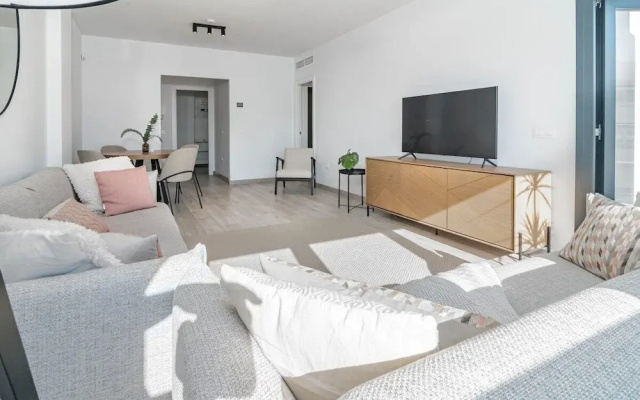 Eg5.4a - Luxury Penthouse With Private Sun Terrace
