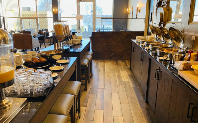 Crowne Plaza Fredericton-Lord Beaverbrook by IHG