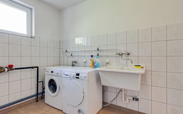 Apartment in Kaprun Near Ski Slopes