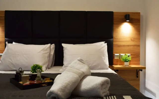 Lavish Living Suite Heraklion Crete