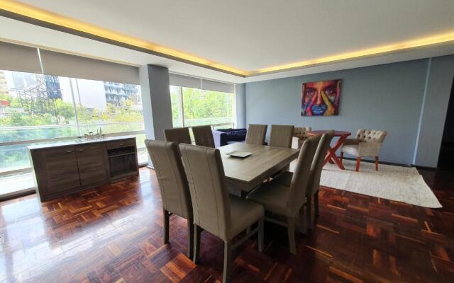 Luxury Apartment Masaryk 4BR