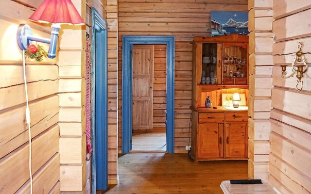 6 Person Holiday Home in Vikersund