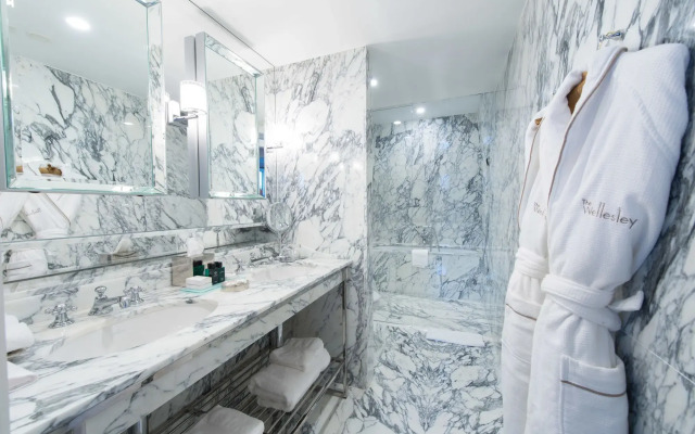 The Wellesley Knightsbridge, A Luxury Collection Hotel