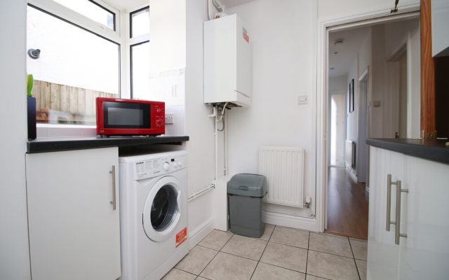 Bellevue by Tŷ SA -Modern 3BR in Newport