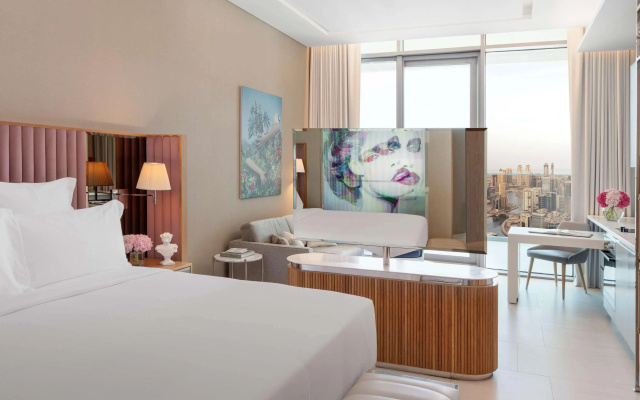 SLS Dubai Hotel & Residences - Image 3