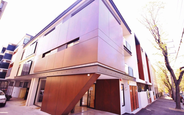 RNR Serviced Apartments North Melbourne